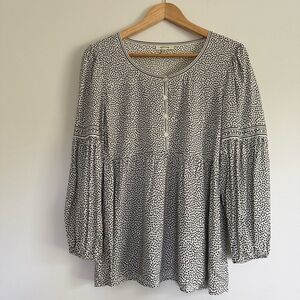 Max Studio Polkadot peasant blouse Size: Small